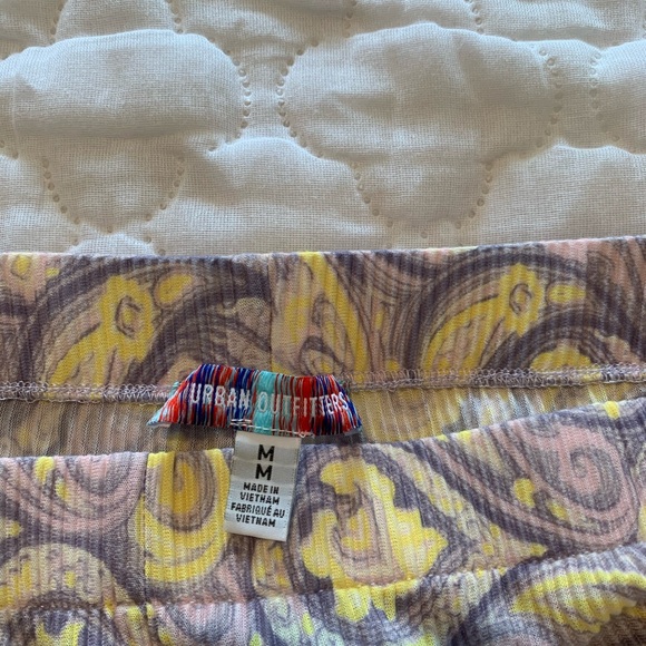 UO Alia Plisse Semi-Sheer Flare Pant - Picture 4 of 4